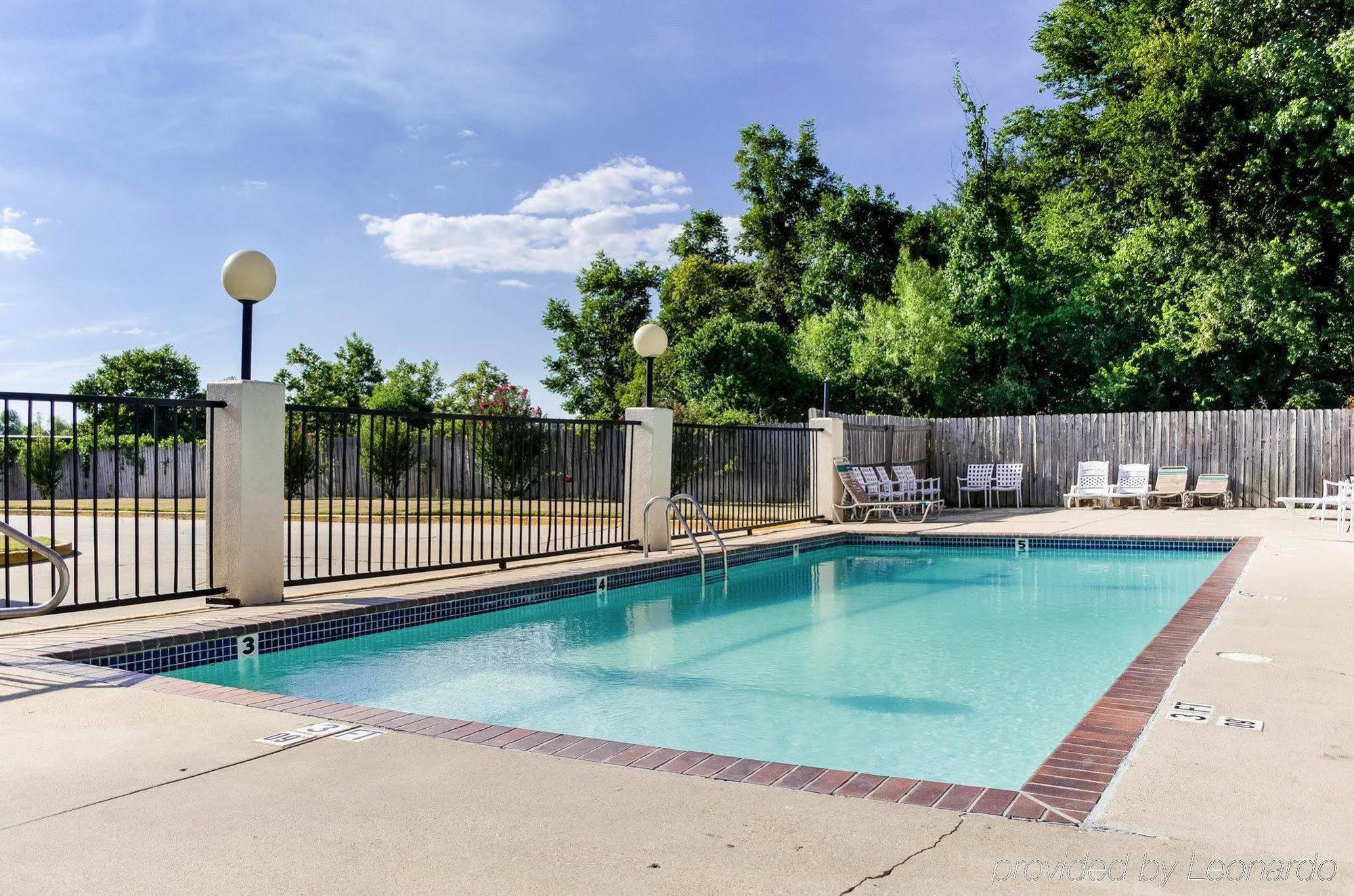 Econo Lodge Greenville Buitenkant foto